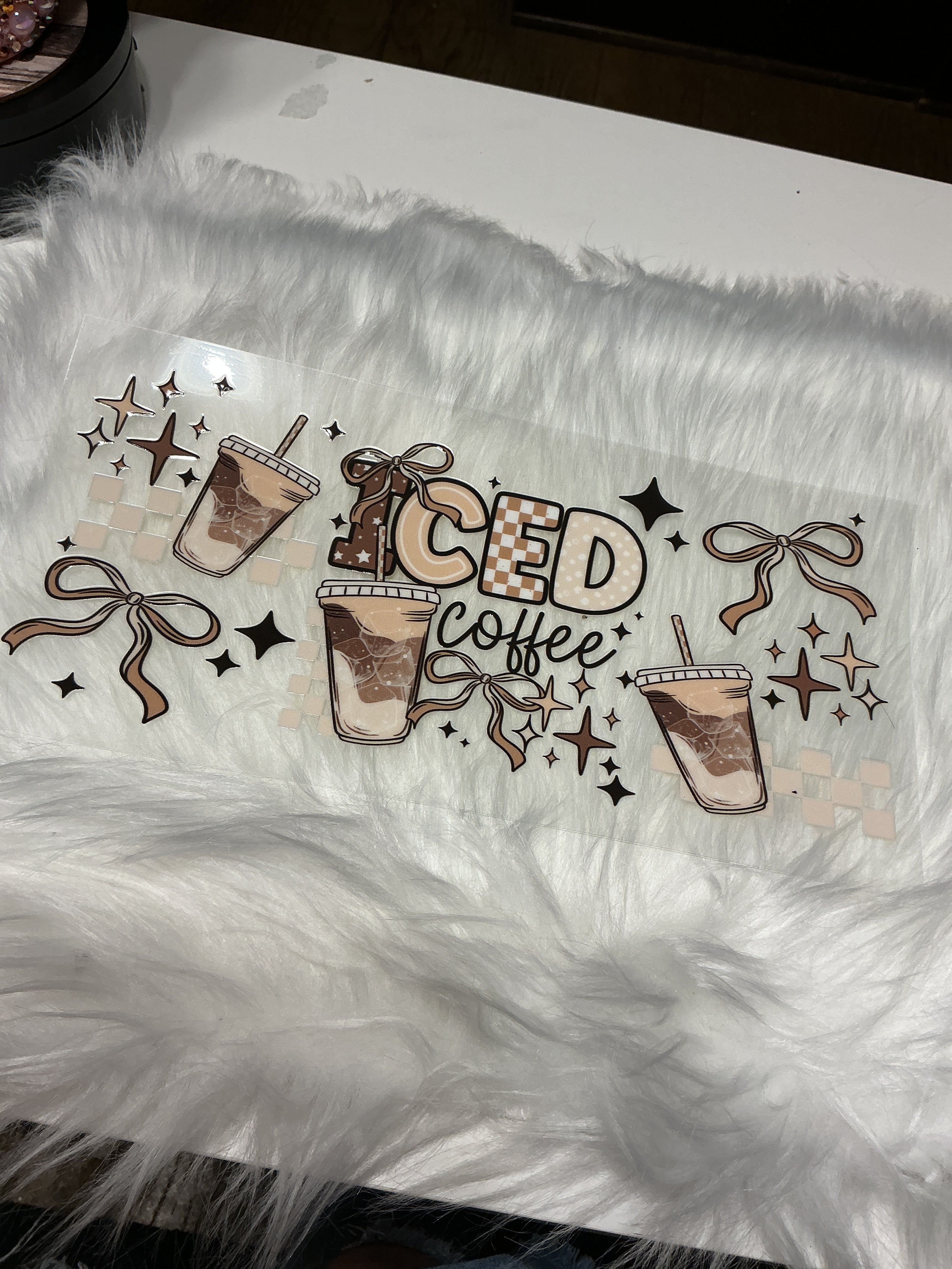 Iced coffee w/bows